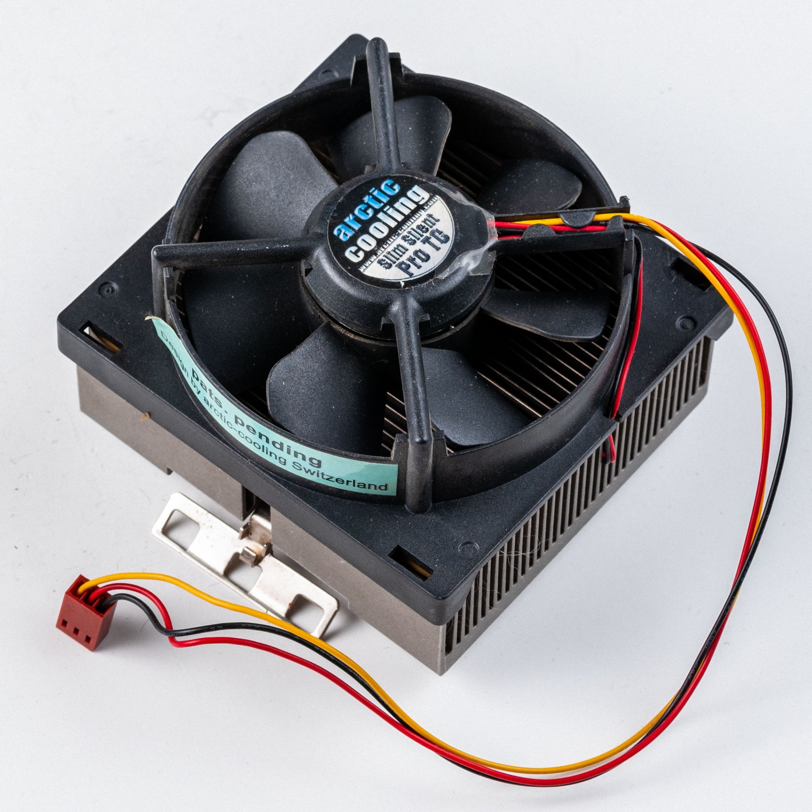 Arctic Cooling Slim Silent PRO TG Socket A 462 370 AMD Athlon XP CPU Cooler