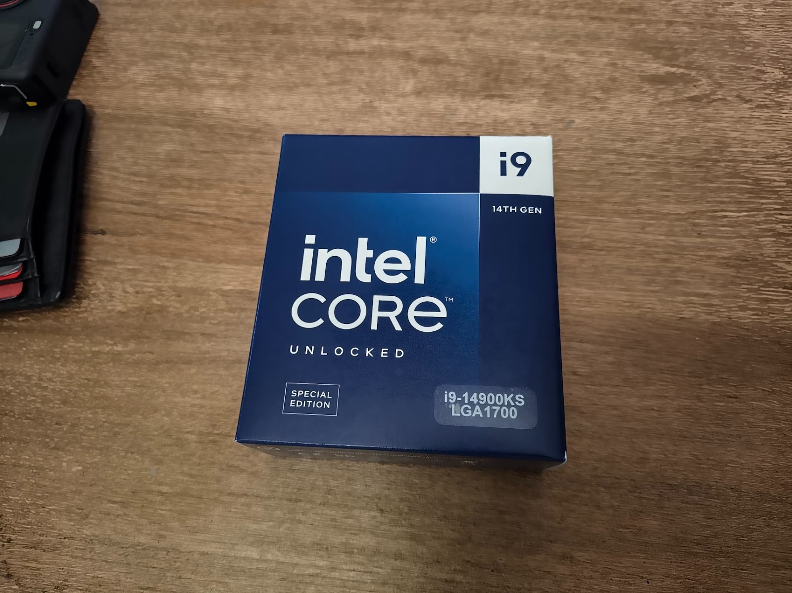 Intel Core i9-14900KS 3.2GHz Raptor Lake 24-Core 8P+16E LGA 1700 CPU Processor