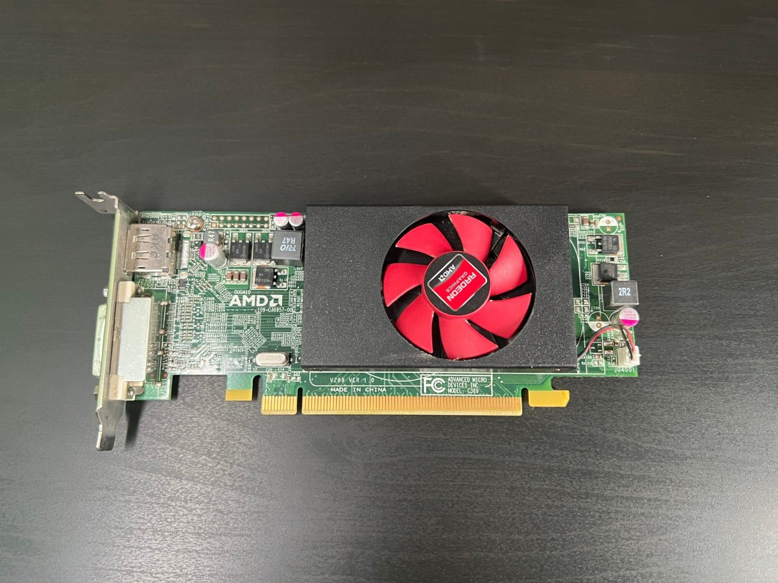 Dell AMD Radeon HD 8490 (1GB, 0DMHJ0, Low Profile, DVI, DisplayPort)