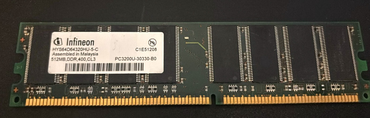 Infineon 512MB PC3200 DDR-400MHz non-ECC Unbuffered 184-Pin DIMM