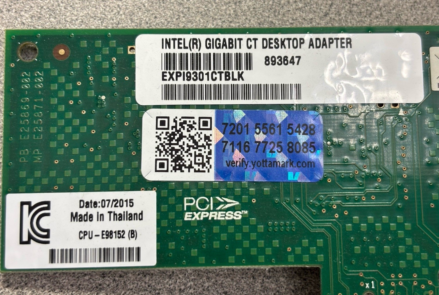 Intel Gigabit CT Desktop Adapter PCIe RJ-45 Network Card EXPI9301CTBLK