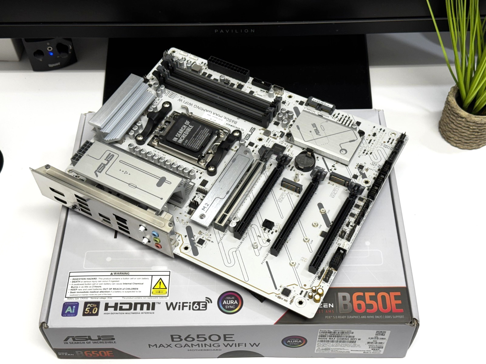 ASUS B650E MAX GAMING WIFI W AM5 DDR5 PCIe 5.0 WiFi 6E ATX