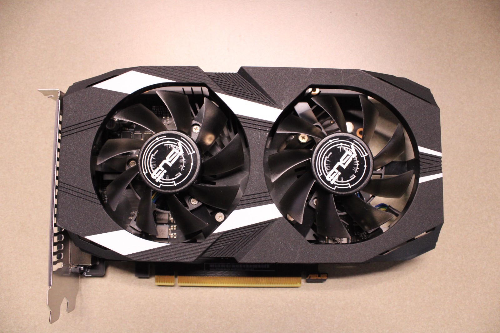 ASUS NVIDIA GeForce RTX 3050 6GB GDDR6 OC DUAL-RTX3050-O6G