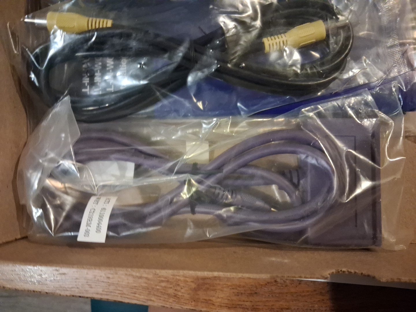 NEW ATI All-In-Wonder 128 AGP 16MB PCI BUS Video and Graphics Card. Complete
