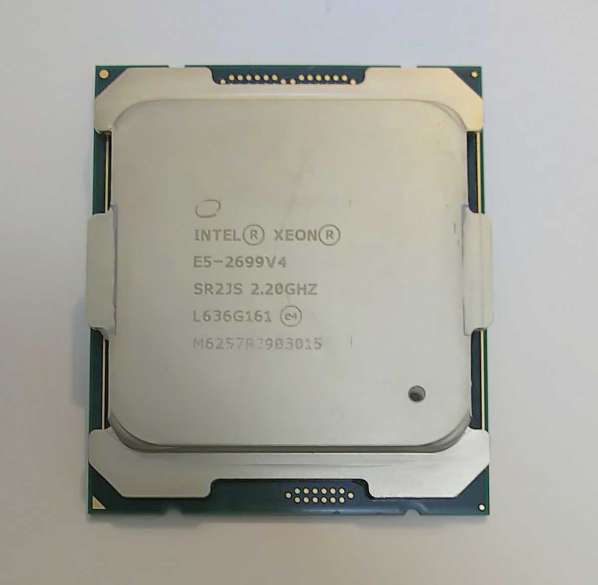 Intel Xeon E5-2699 V4 2.2GHz 9.6GT/s 22 Cores 55 MB SR2JS LGA2011-3 CPU
