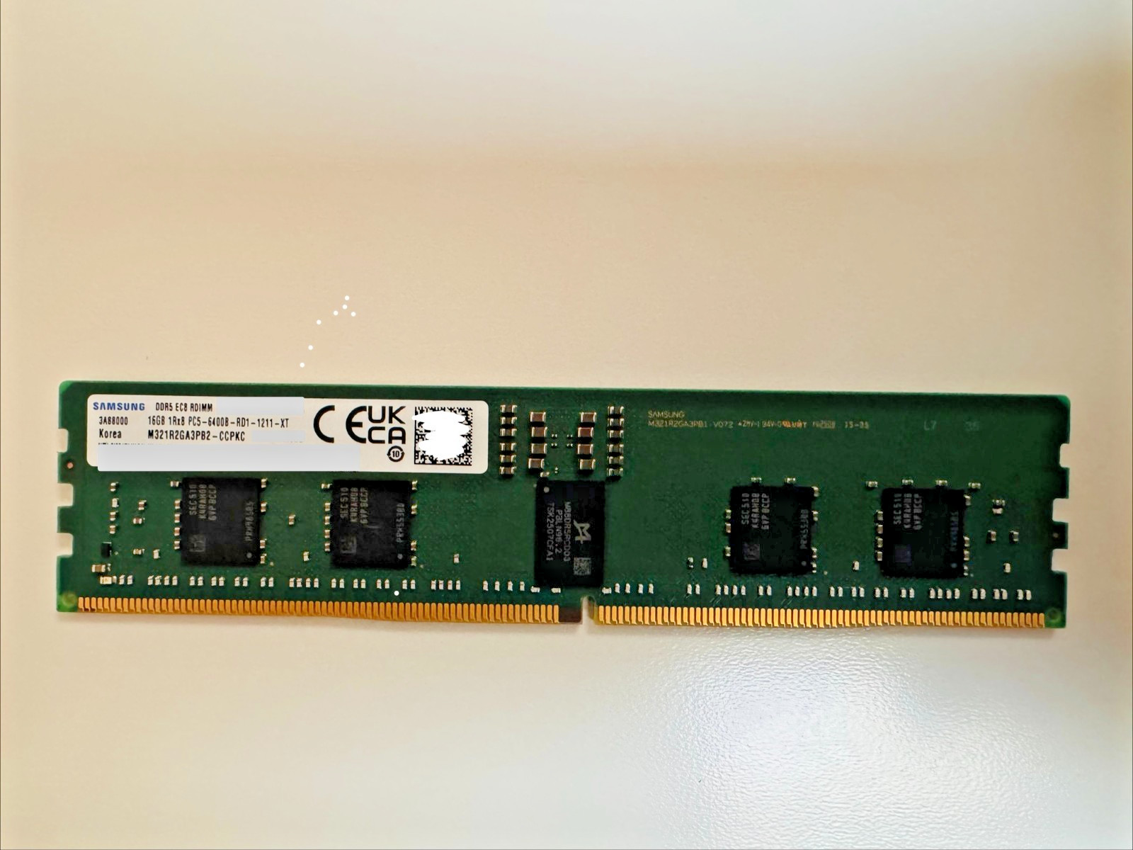 Samsung 16GB 6400MHz DDR5 RAM RDIMM M321R2GA3PB2-CCP 1R x 8 Server Memory