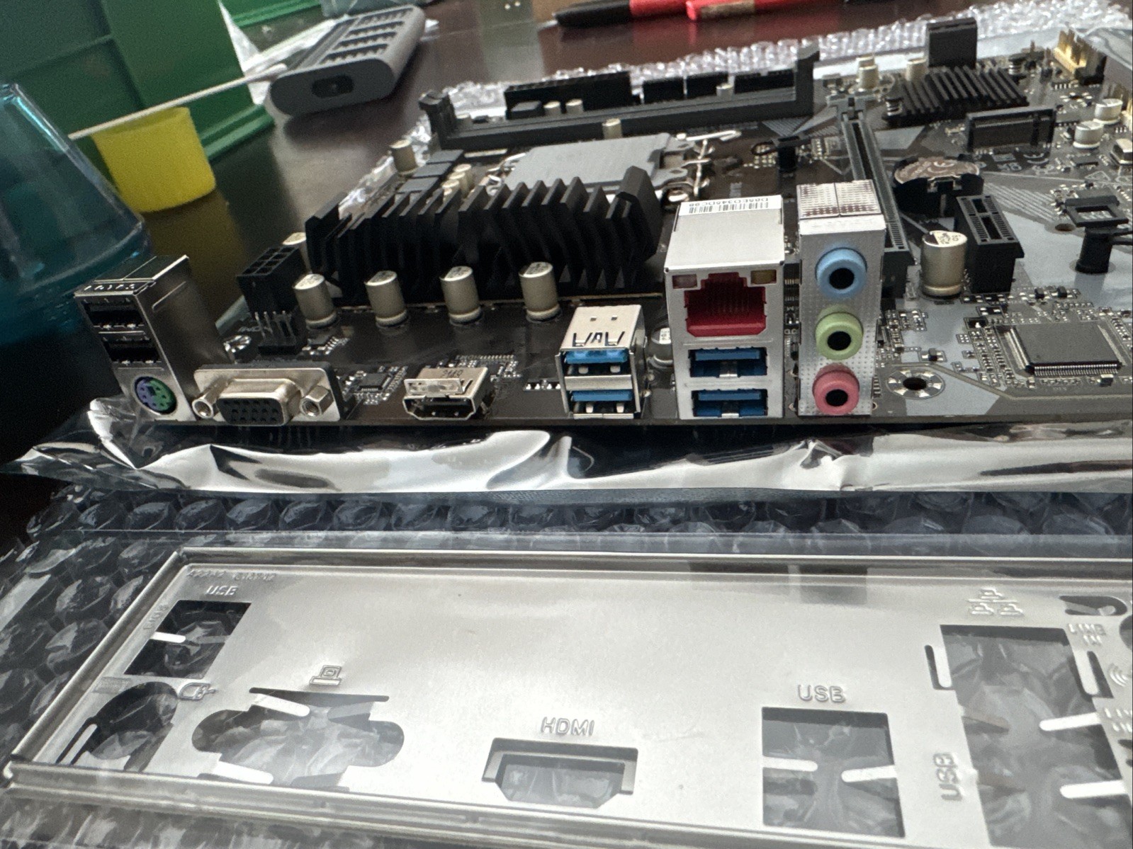 Gigabyte B660M D2H DDR4 Motherboard LGA1700 Micro ATX 12/13/14 Gen Intel