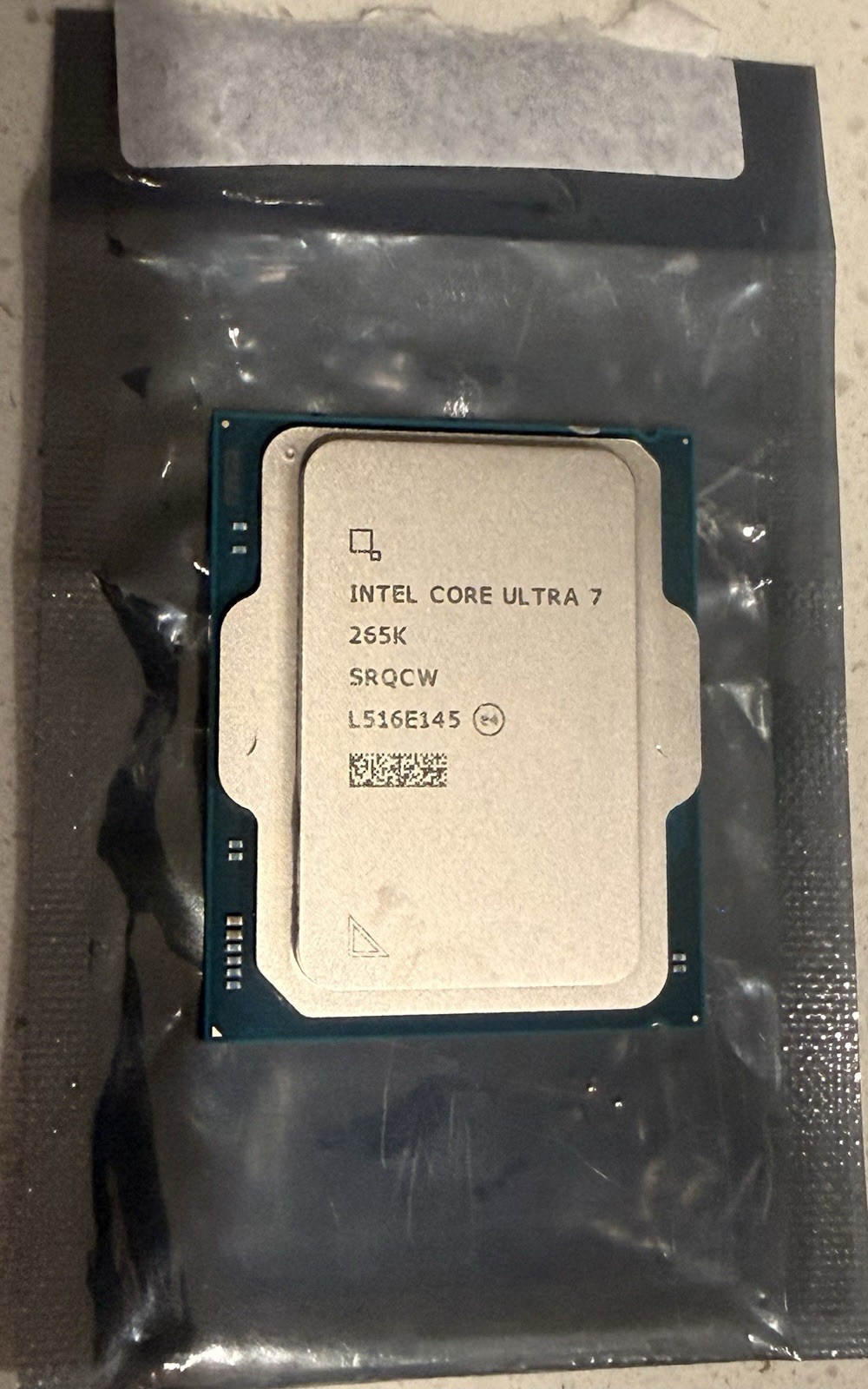 Intel Core Ultra 7 265K 20-Core 3.9GHz LGA1851 Processor