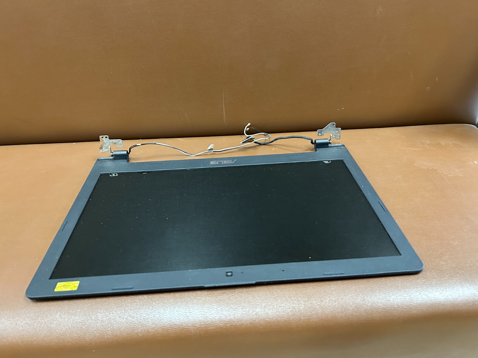Asus S56CA-WH31 15.6″ Glossy HD Full Display Assembly w/Cables & Hinges – Tested