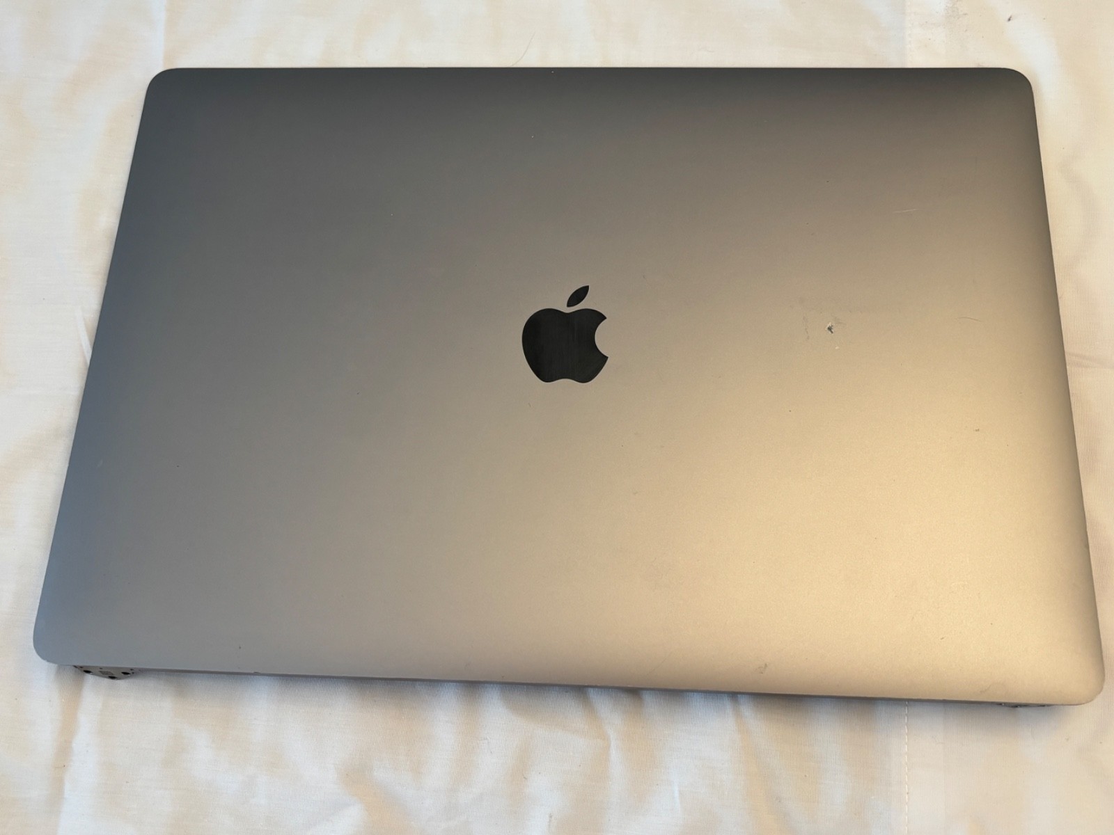 OEM Macbook Pro 13″ A1989 A2251 A2159 2018 2019 2020 LCD Display Space Gray 9/10