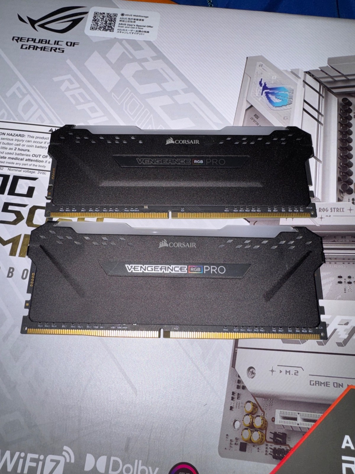 Corsair Vengeance RGB Pro 32GB (2x16GB) PC4-25600 (DDR4-3200) Memory -…w