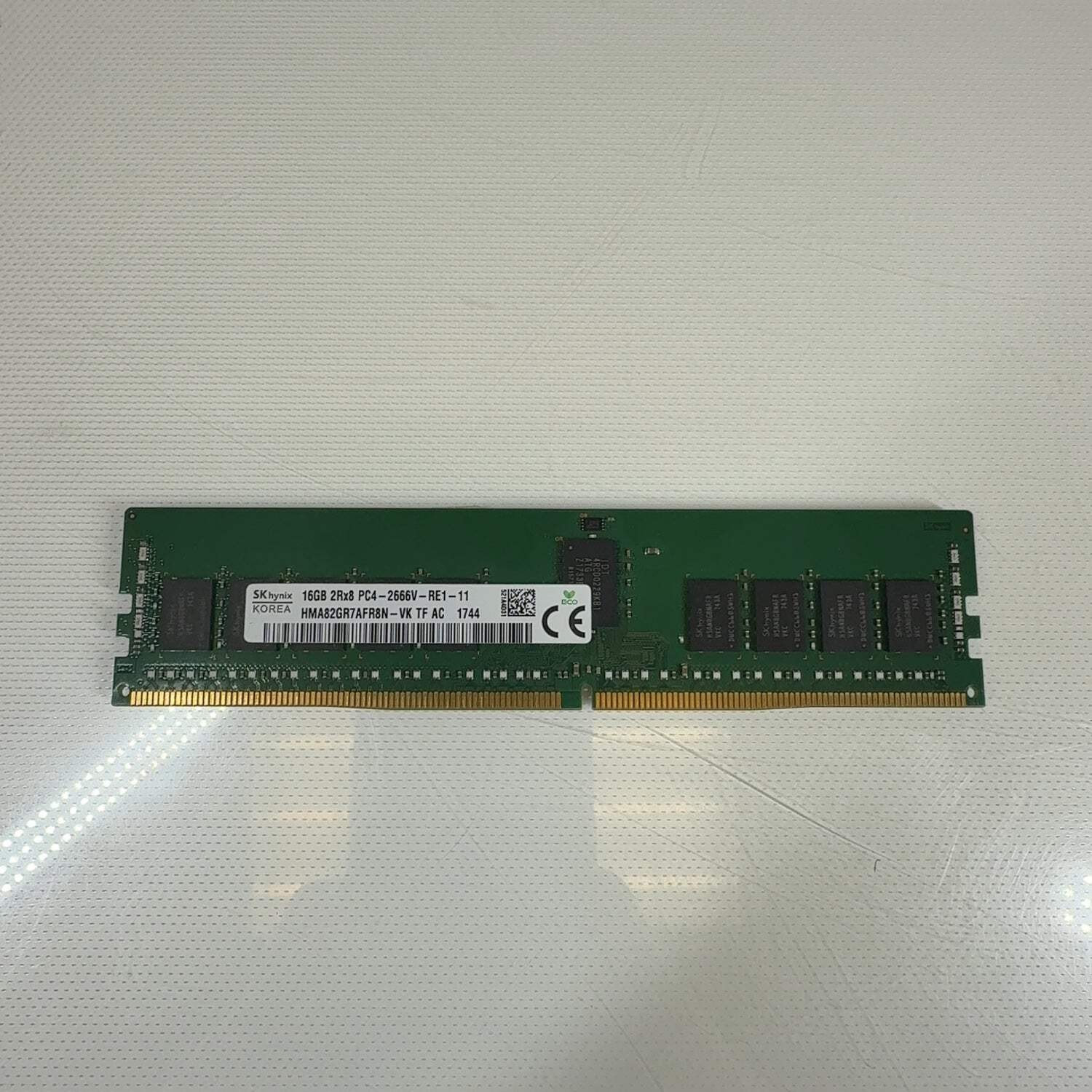 SK Hynix 16gb 2rX8 PC4-266V-RE1-11 16GB (1x16GB) RAM DDR4 2666MHz