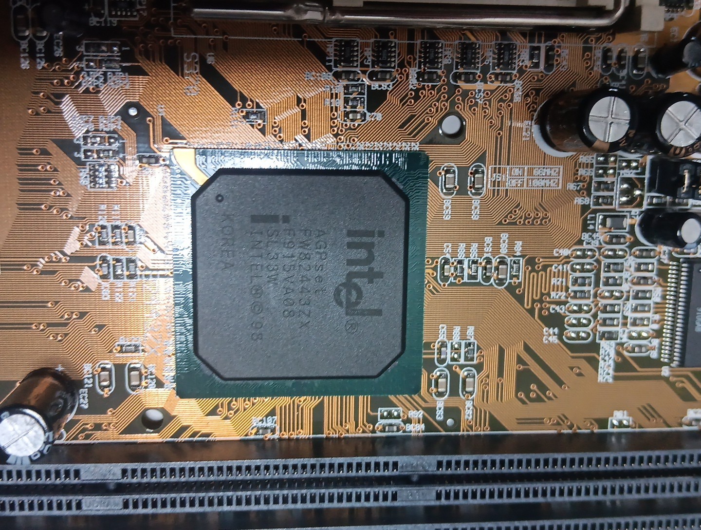 Socket370 440ZX ATX Mainboard With Creative Sound Option