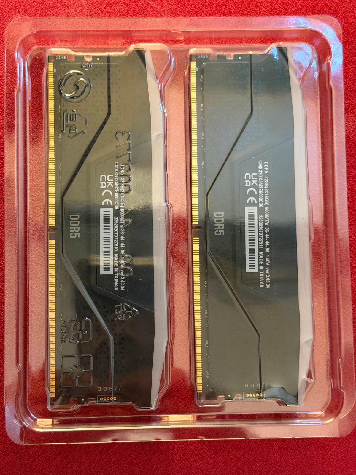 Corsair Vengeance RGB DDR5 32GB (2x16GB) 6000 UDIMM RAM CMH32GX5M2E6000C36