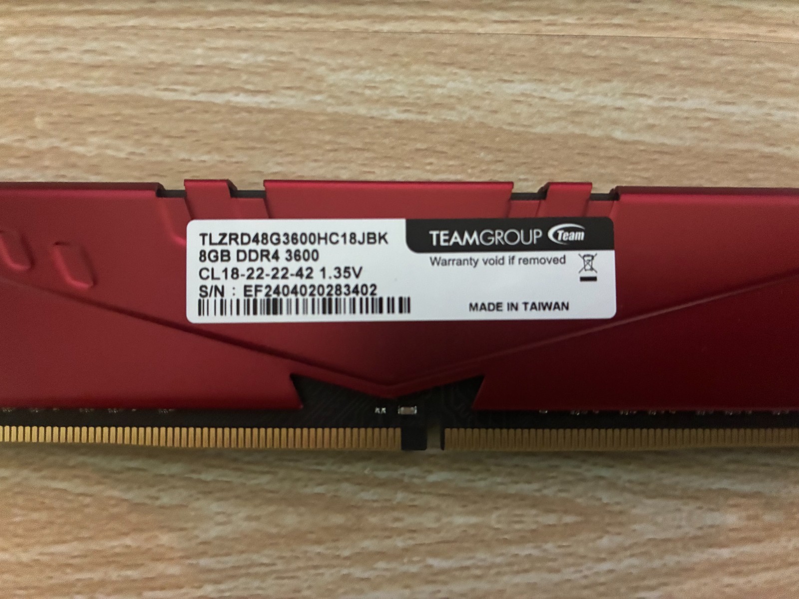 TeamGroup T-force Vulcan DDR4 ram 16GB (2x8GB) 3600mhz, red, used
