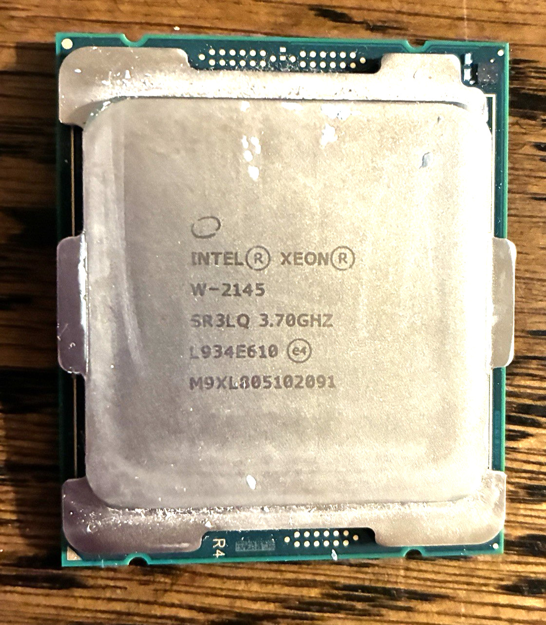 Intel Xeon W-2145 3.70GHz 8-Core 11 MB LGA2066 Server CPU Processor SR3LQ