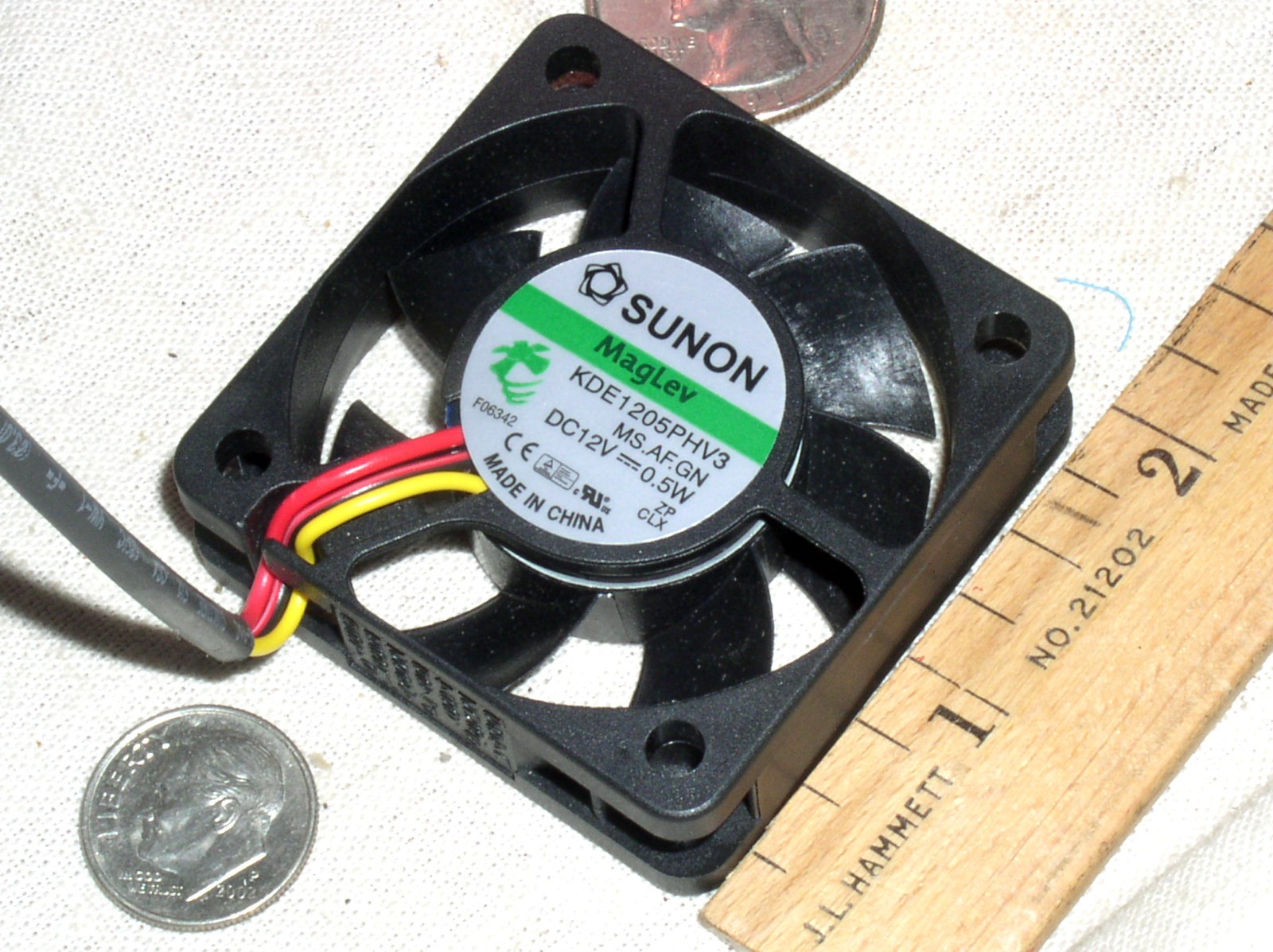 1Pc New SMALL 2″ 50MM MAGLEV KDE1205PHV3 QUIET 12V DC CAR AN