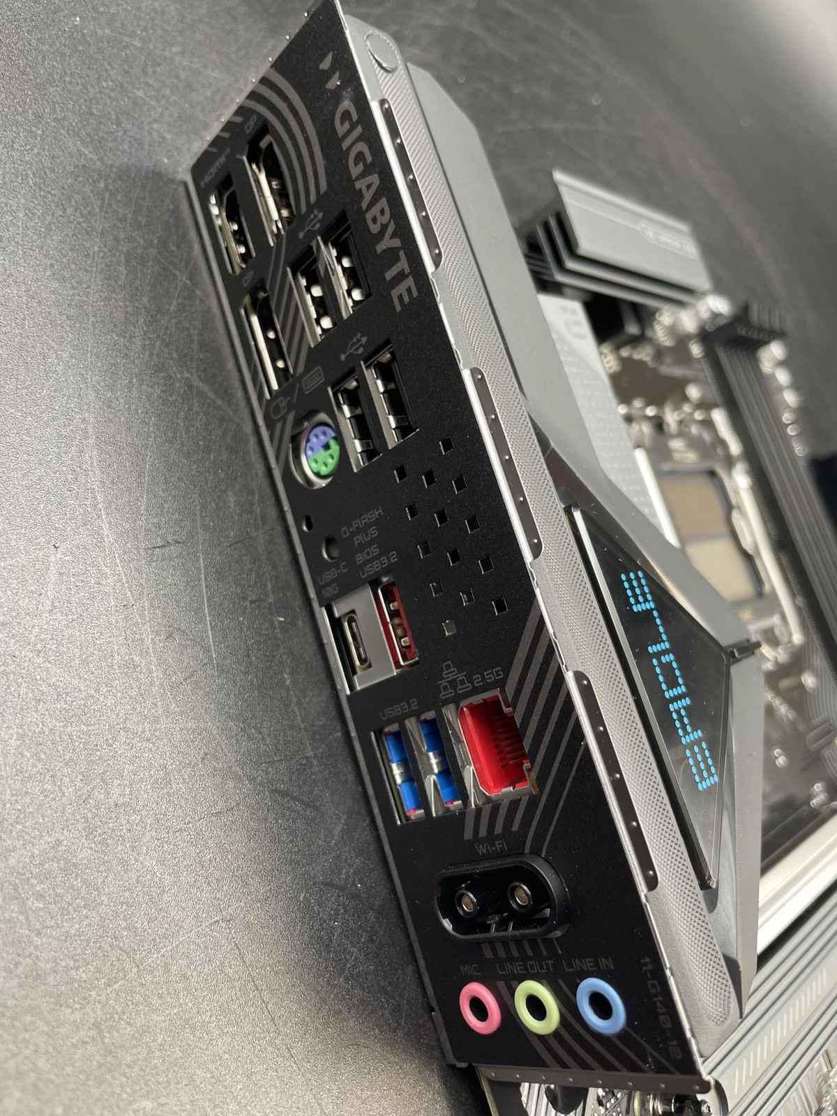 GIGABYTE B850M Eagle WIFI6E AMD AM5 mATX Motherboard PC1723151