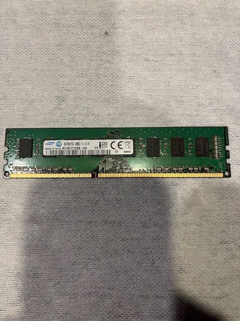 Samsung 8GB 2Rx8 PC3-12800 DDR3 1600 MHz 1.5V Non-ECC DIMM Desktop Memory RAM 8G