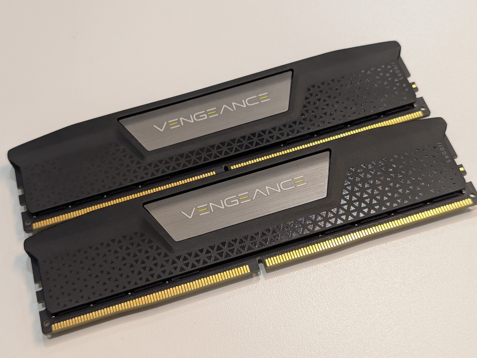 Corsair Vengeance 64GB 2x32GB DDR5 5600 CL40 XMP 3.0 Intel