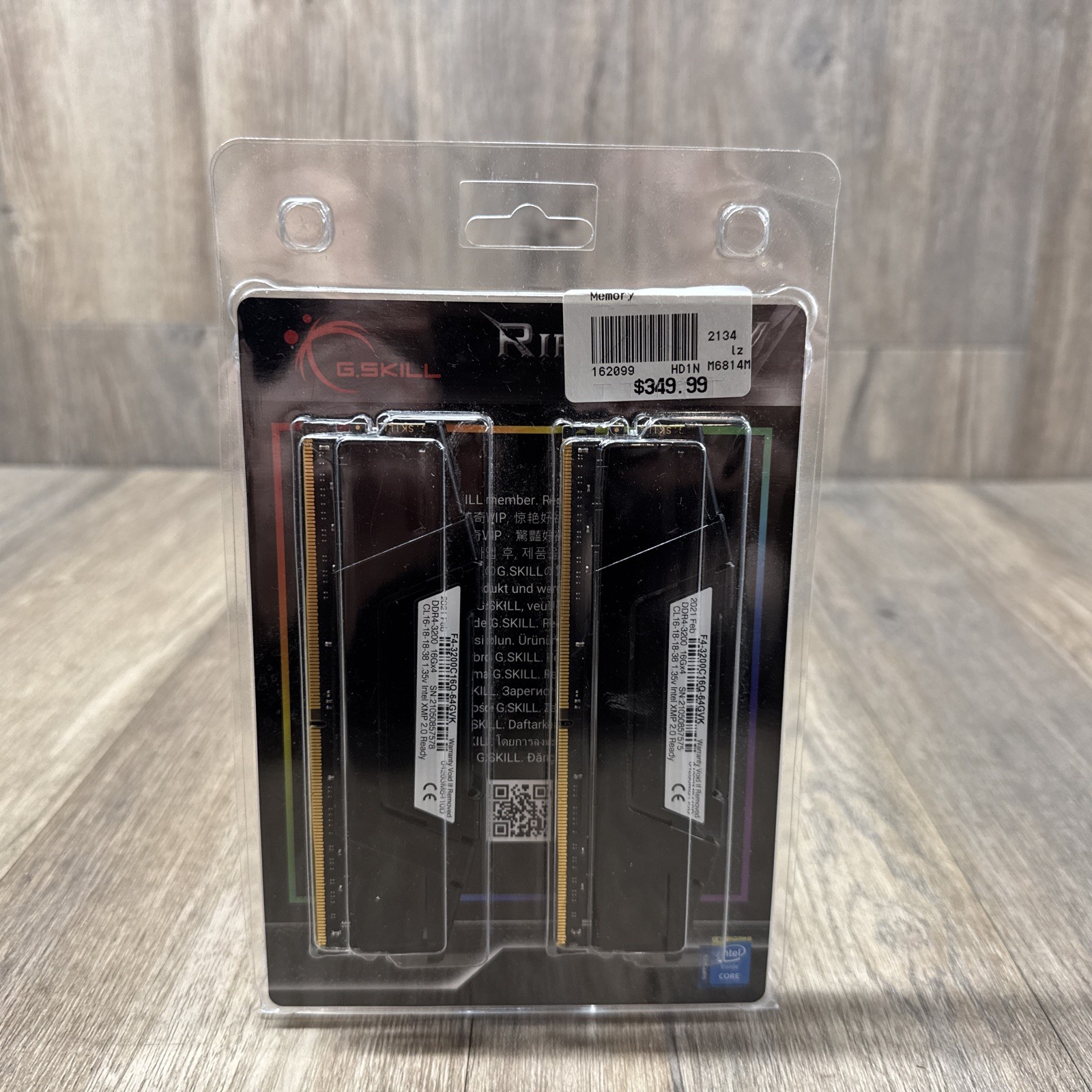 G.SKILL Ripjaws V 64GB (4x16GB) DDR4-3200 CL16 RAM Kit – F4-3200C16Q-64GVK