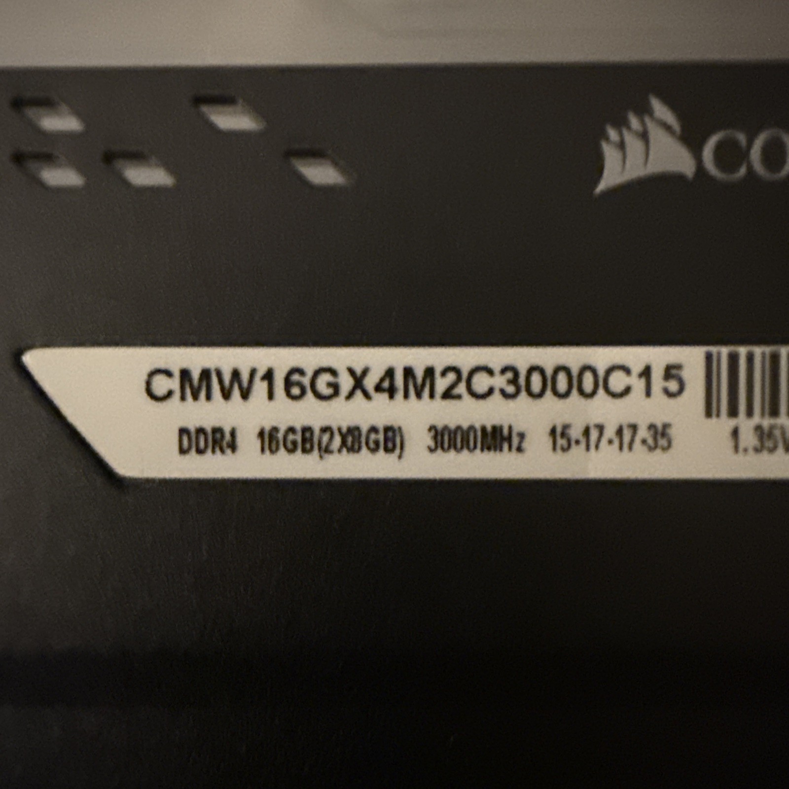 Corsair Vengeance RGB Pro 16GB (2 x 8GB) DDR4 3000mHz C15 Used