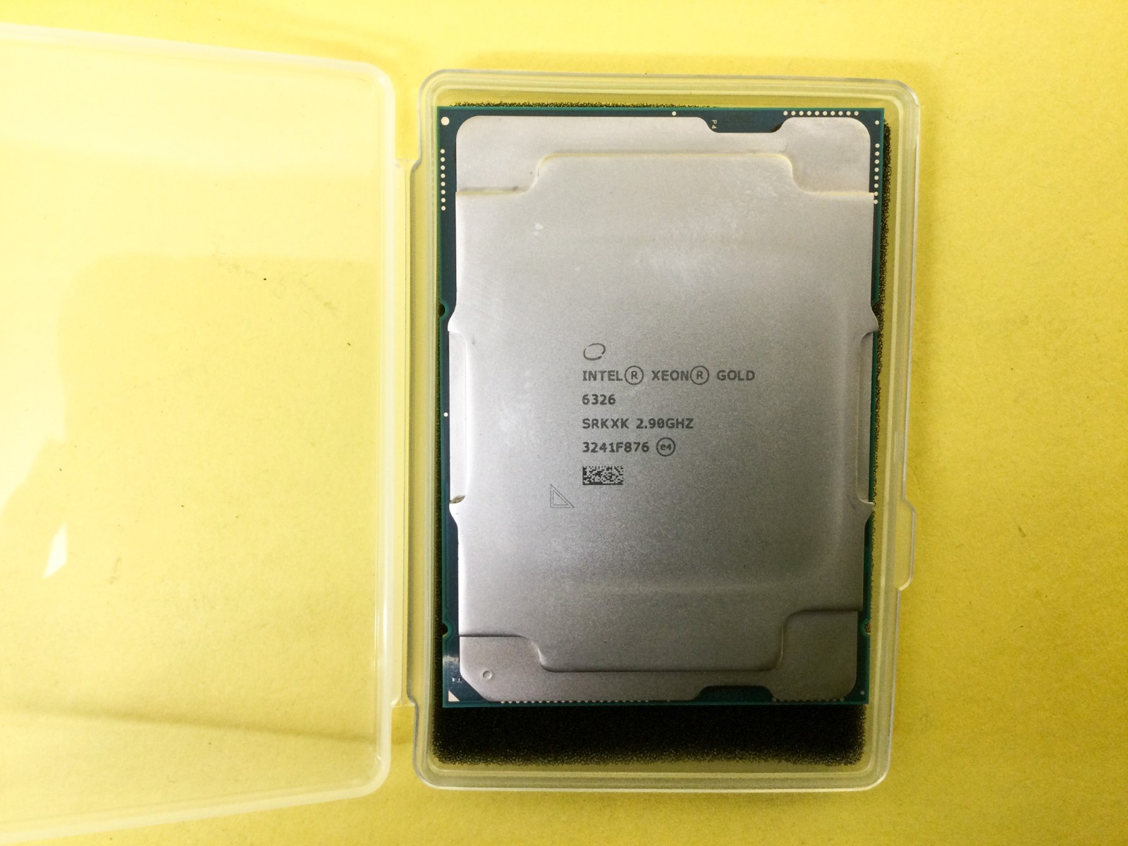 SRKXK Intel Xeon Gold 6326 2.90GHz 16-Core 185W 24MB LGA4189 CPU Processor
