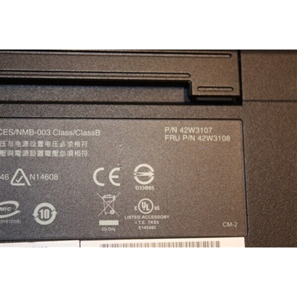 Lenovo ThinkPad X6 UltraBase Docking Station 42W3107 42W4635 NO ODD