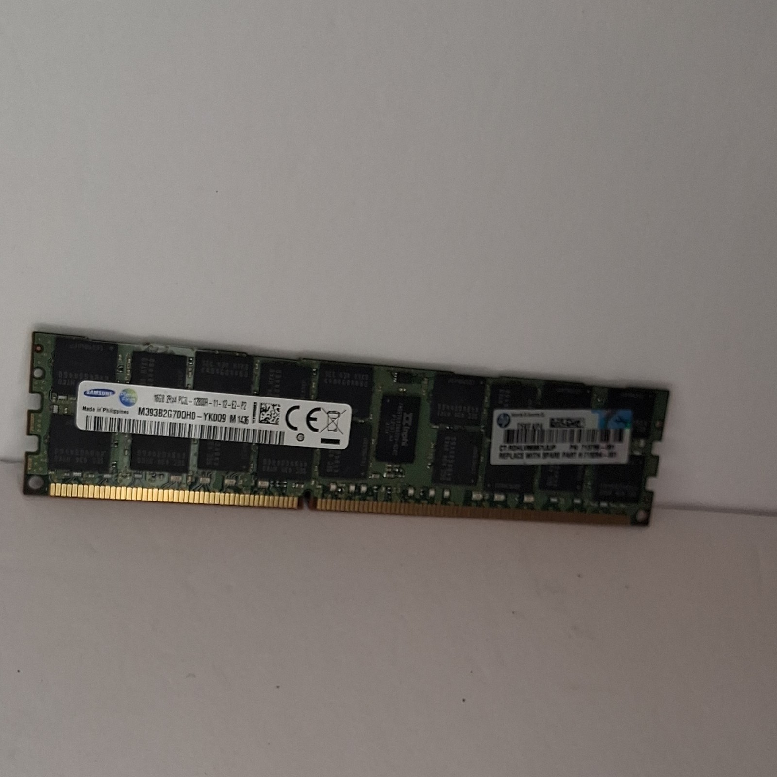 Samsung 16GB DDR3 PC3L-10600R 240-Pin DIMM ECC Registered M393B2G70DH0