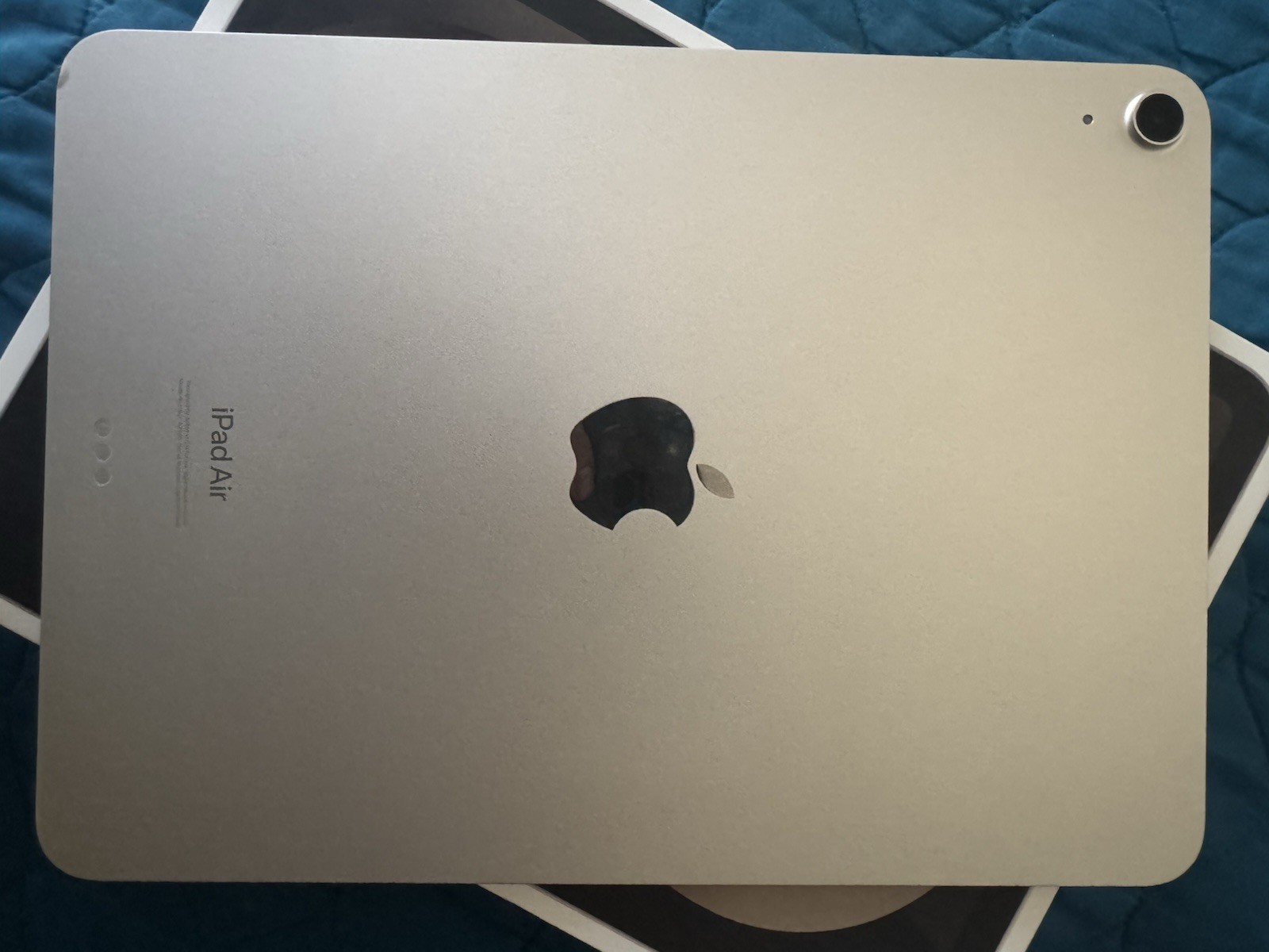 iPad Air (5th Generation) WiFi 64GB