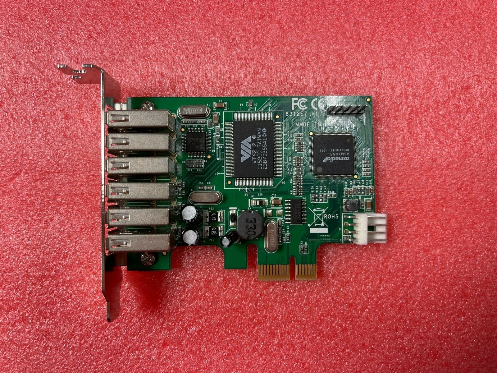 StarTech.com PEXUSB7LP 7 Port PCI Express Low Profile High Speed Adapter