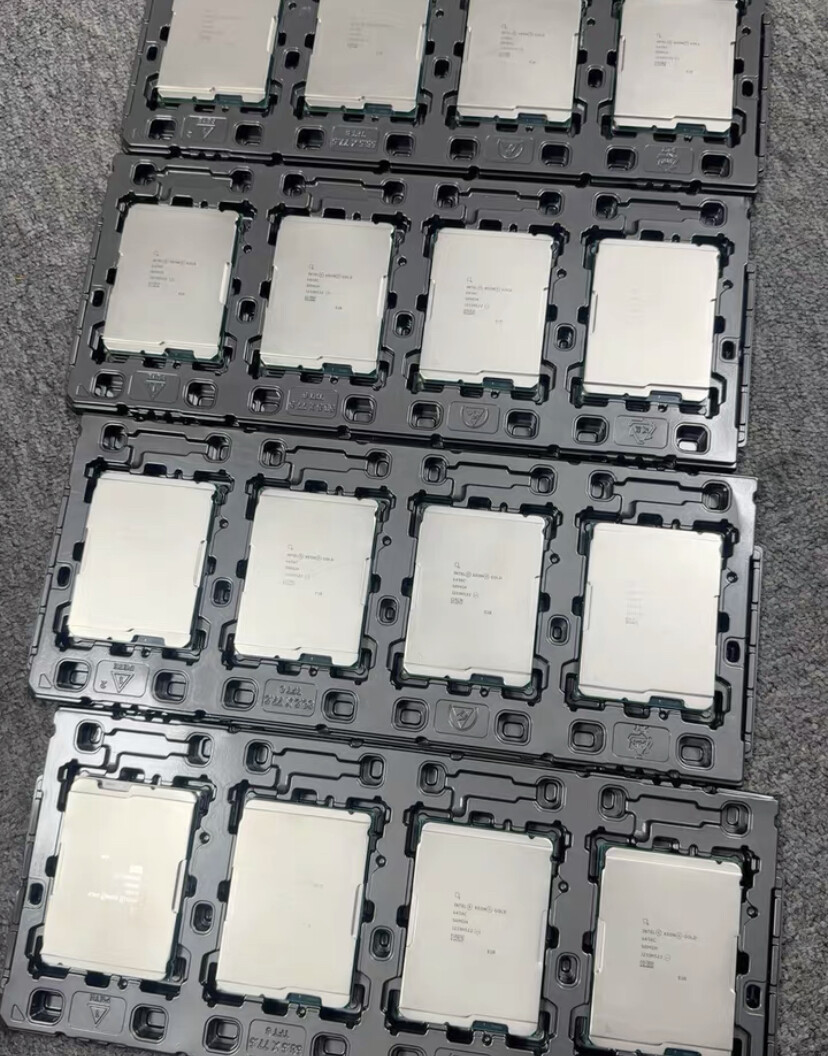 Intel Xeon platinum 8170M (SR3BD) 26 Core 64-bit processor