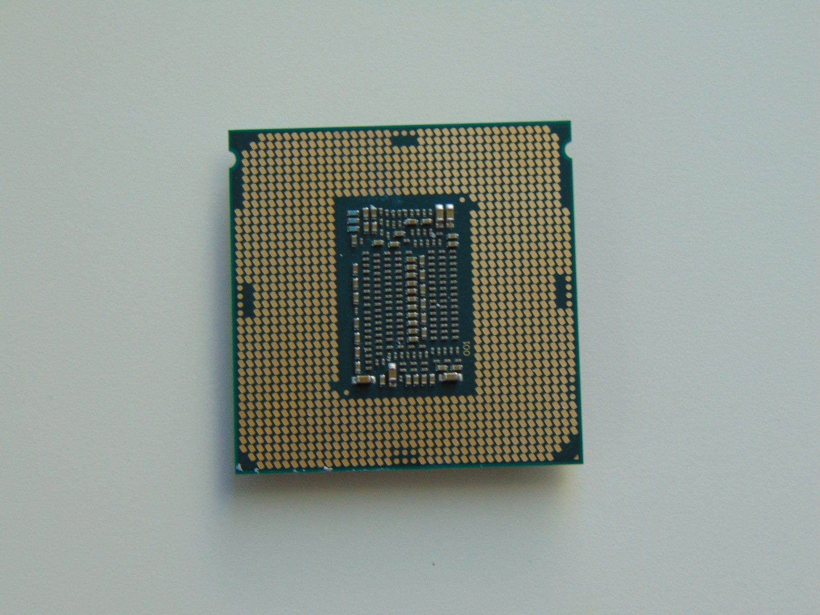 Intel Core i5-8500 CPU Desktop Processor 3.0 GHz 6-Core LGA 1151 SR3XE