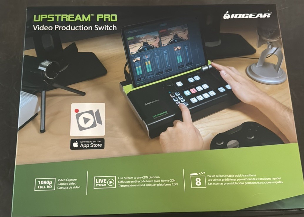 IOGEAR Upstream Pro GUV303 Black Silver Portable Video Production Switch