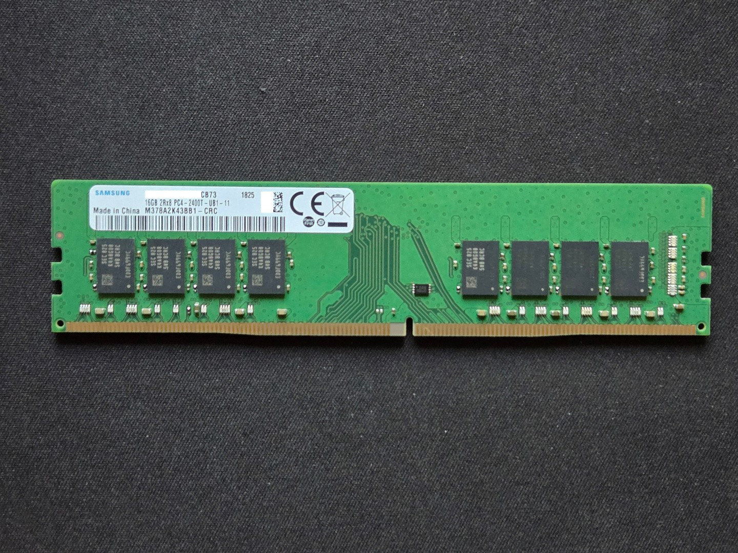 Samsung 16GB DDR4 2400 PC4-19200 M378A2K43BB1-CRC