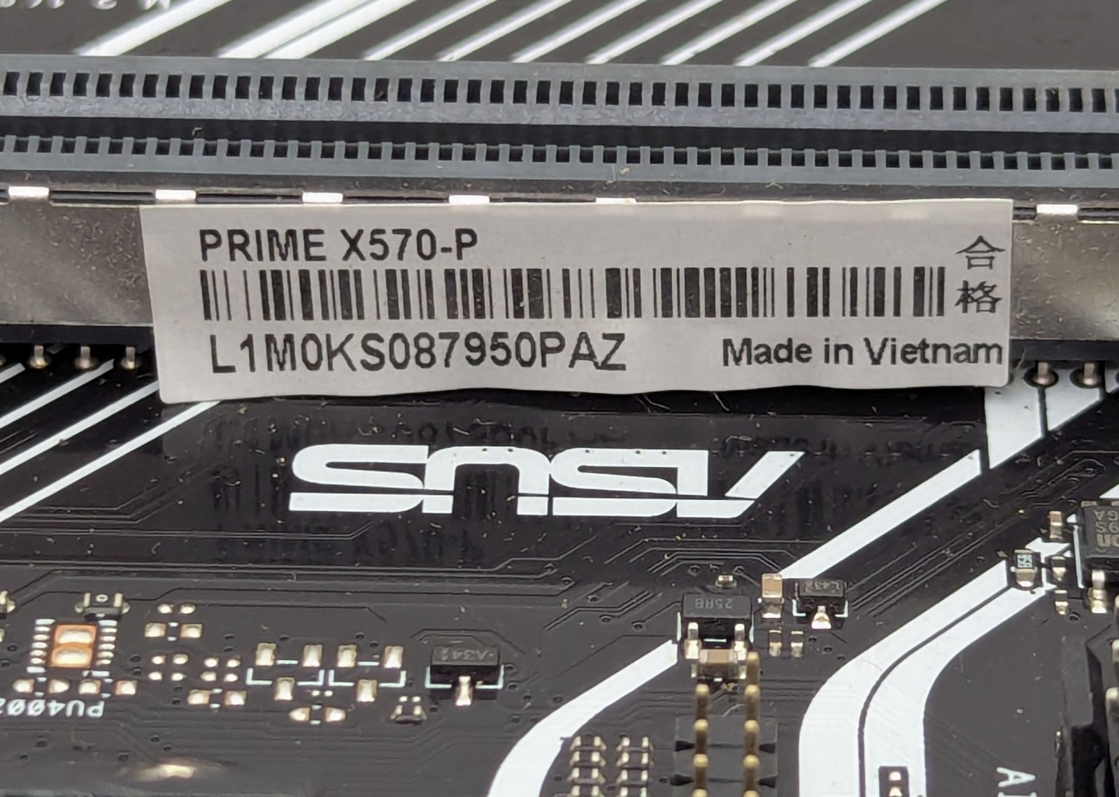 ASUS PRIME X570-P AMD Socket AM4 ATX Desktop Motherboard PCIe 4.0 DDR4 Aura Sync