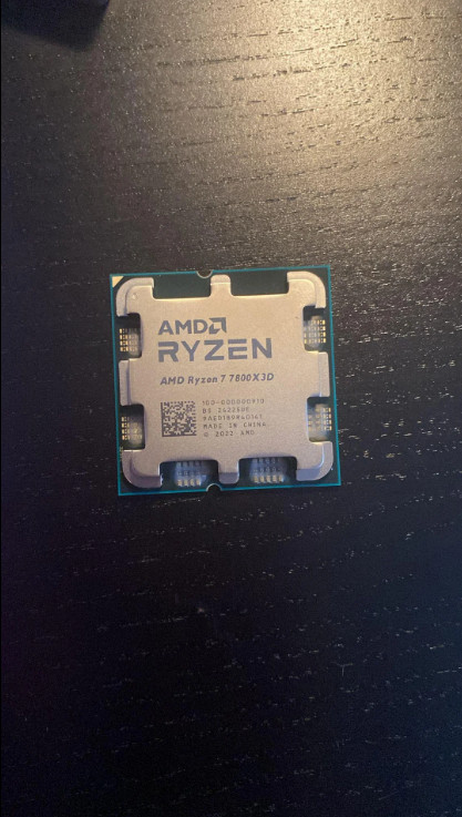 AMD Ryzen 7 7800X3D Processor (5 GHz, 8 Cores, Socket AM5) Boxed -…