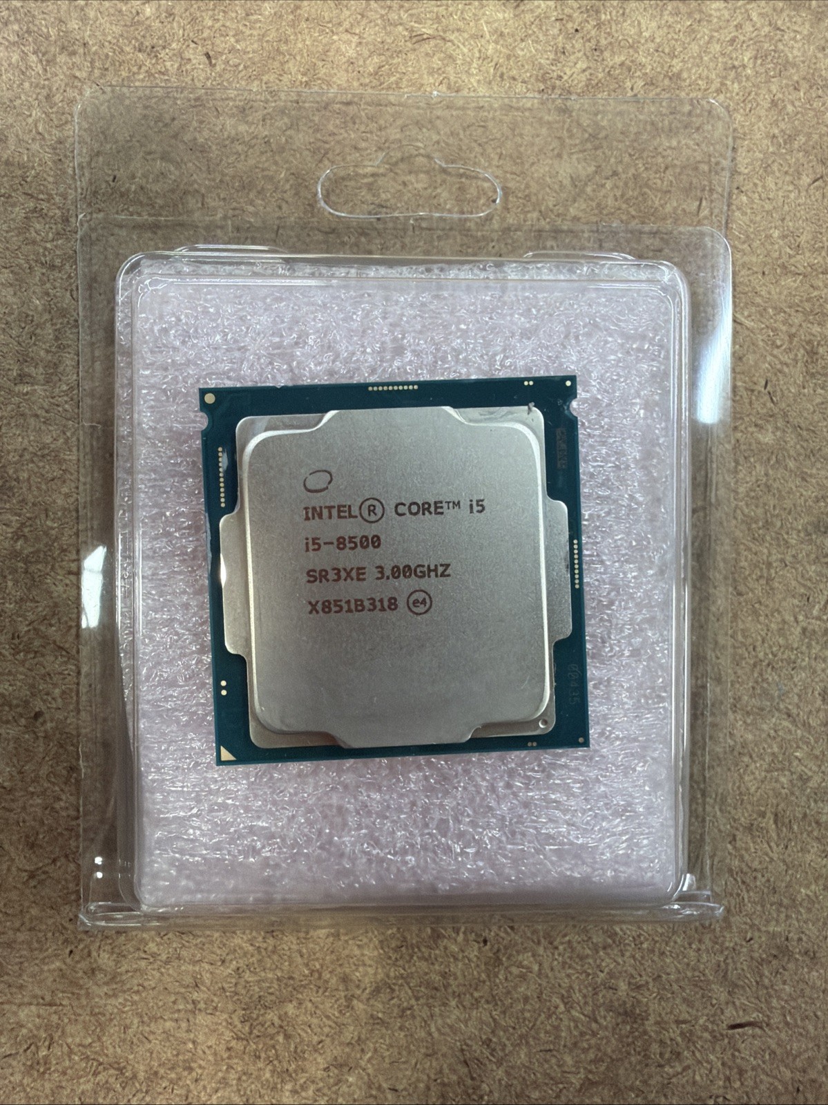 Intel 8th Gen Core i5-8500 SR3XE 3.00GHz 9 MB 6-Core CPU Processor