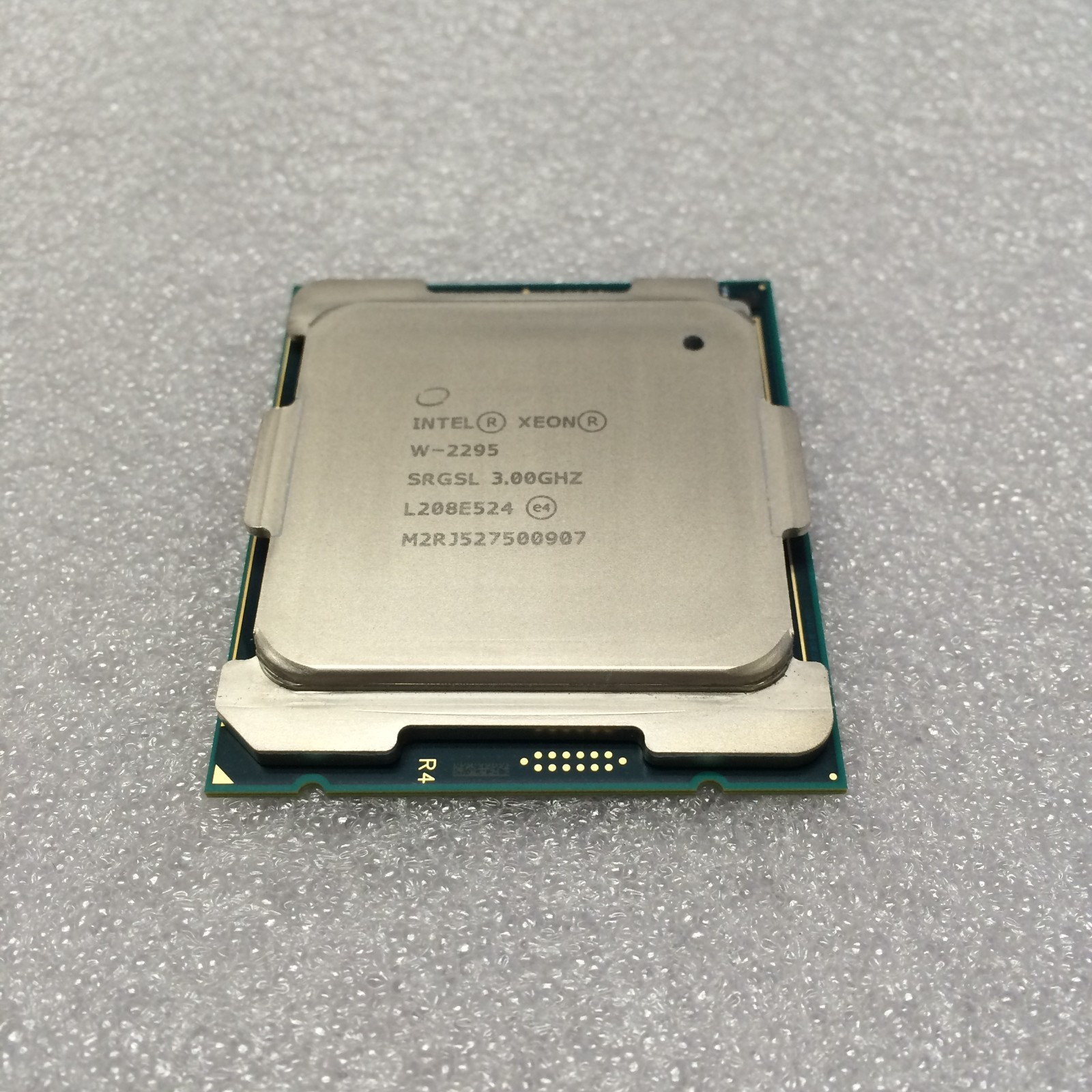 Intel 18-Cores Xeon W-2295@3.00GHz Workstation Processor CPU / LGA 2066