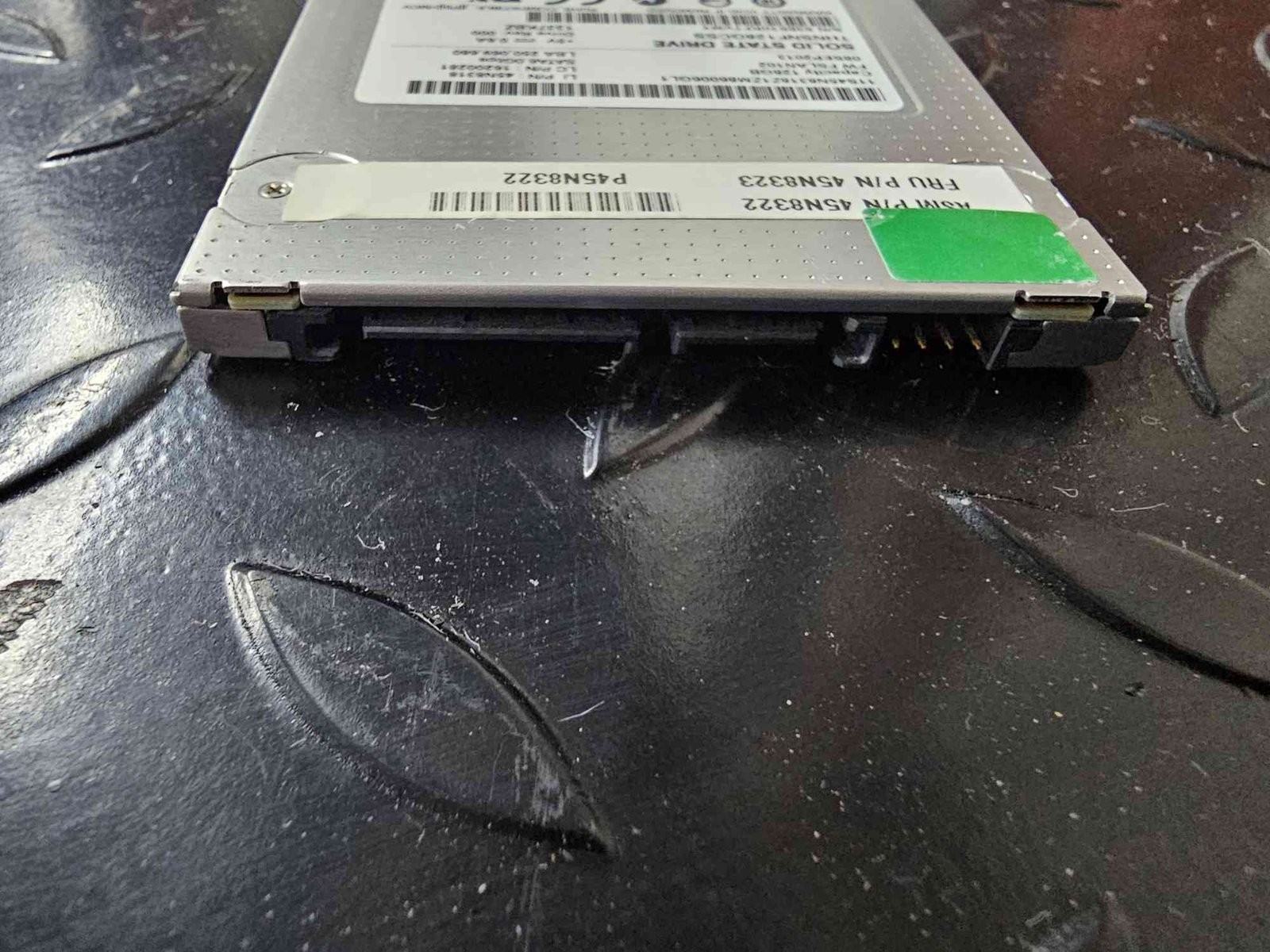 Toshiba THNSNF128GCSS 128GB 2.5″ SATA SSD Solid State Drive — Used Tested