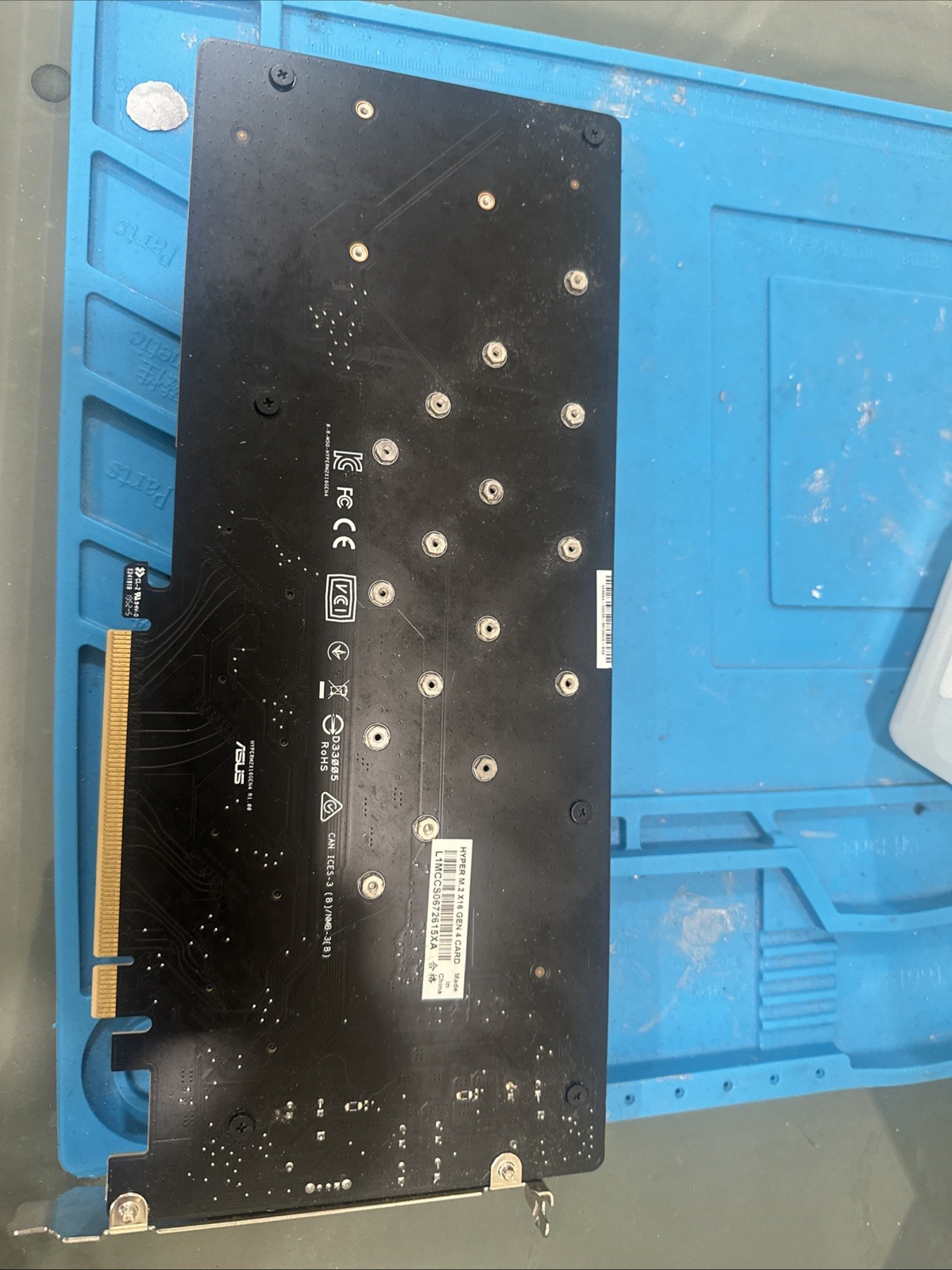 ASUS Hyper M.2 x16 Gen 4 Card PCIe 4.0/3.0 NVMe RAID Expansion Adapter Card