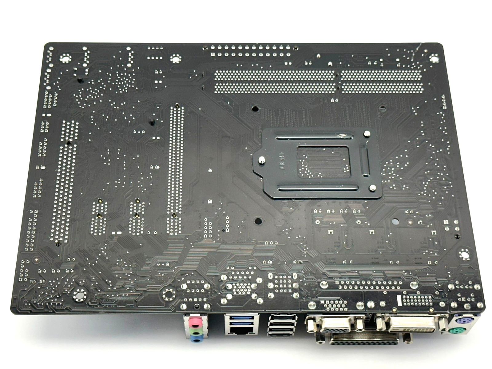 Asus H81M-C Intel LGA1150 DDR3 Desktop Motherboard MicroATX Socket H3