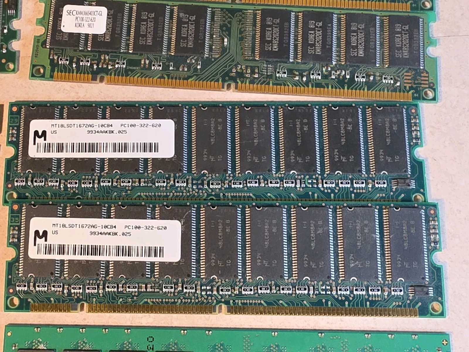 LOT of Memory Sticks Mixed Brands & Speeds 64mb-2GB Vintage DDR 1,2,3 SDRAM