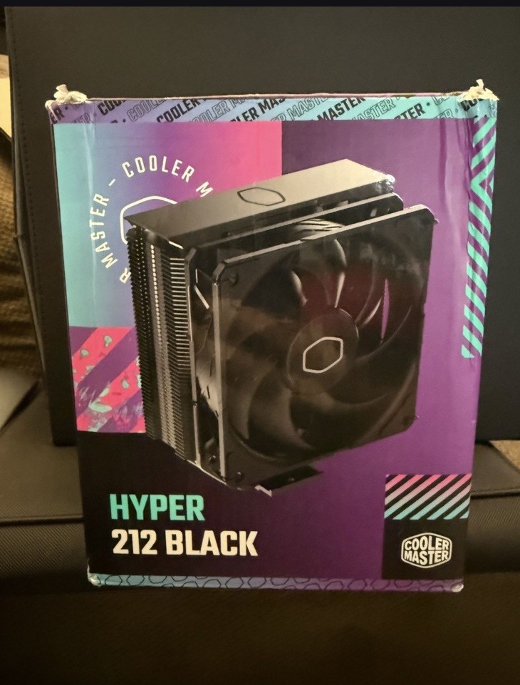 Cooler Master Hyper 212 Black CPU Air Cooler, SickleFlow 120 Edge Fan, Aluminum