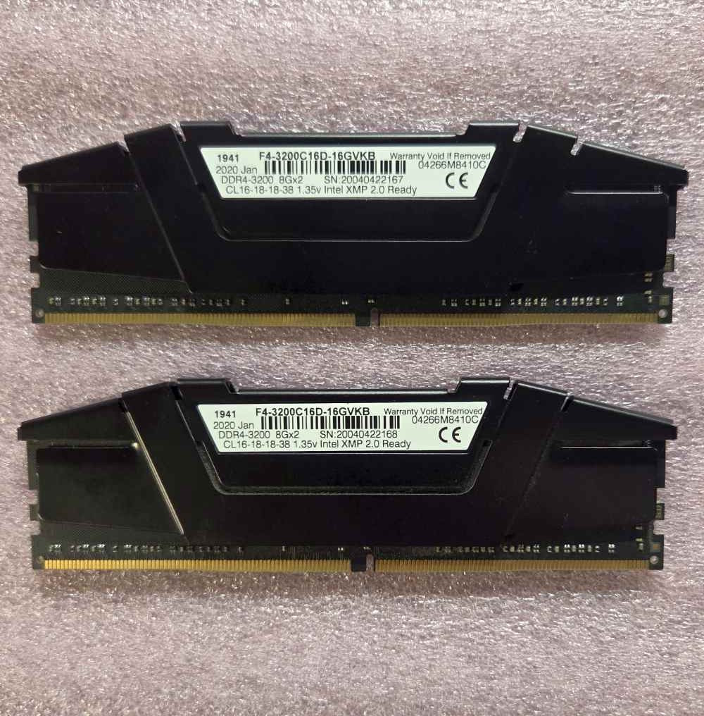 16GB (2x8GB) G.Skill RipjawsV DDR4-3200 DIMMs CL16 memory F4-3200C16D-16GVBK RAM
