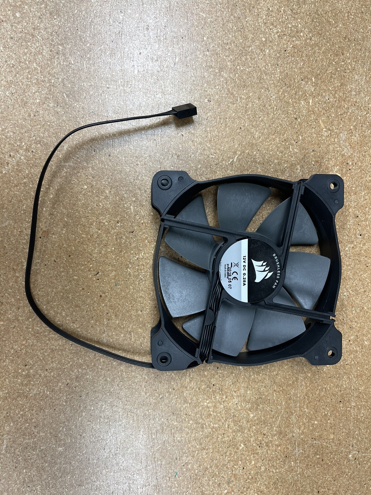 Corsair Case Fan Grey 2300RPM 4PIN PWM 120mm (31-003606) 120mm