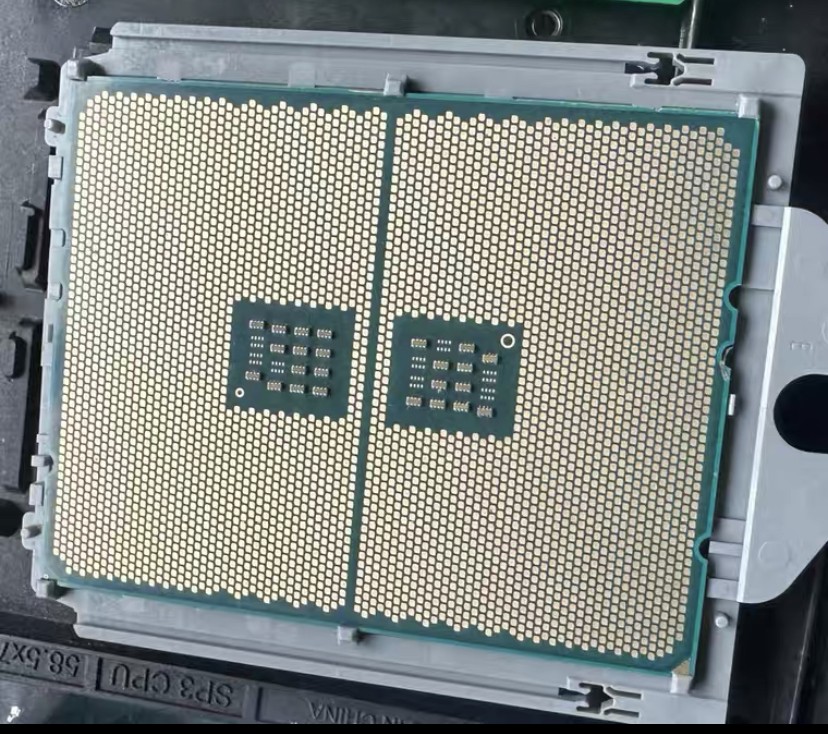 AMD EPYC 7543P 2.8GHz 3.7GHz 32 cores 64 threads 225W CPU processor Unlocked