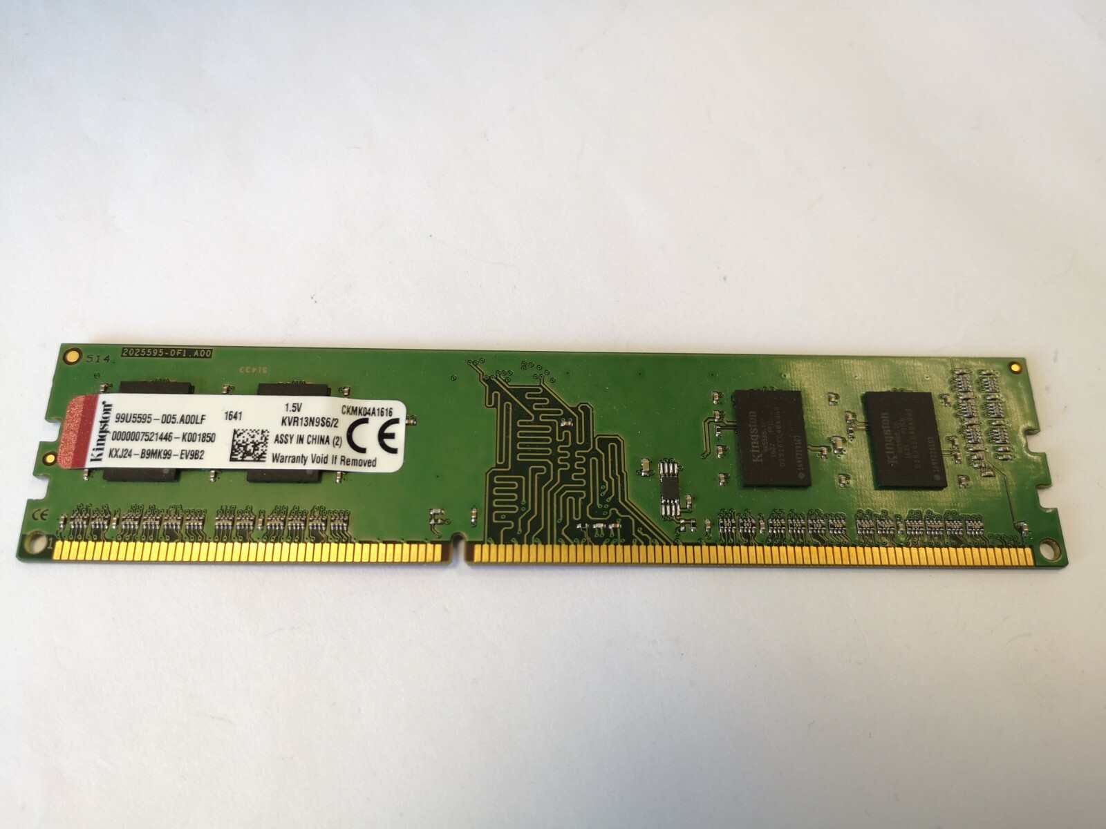 Kingston KVR13N9S6/2 2GB PC3-10600 DDR3-1333 240-PIN Desktop RAM