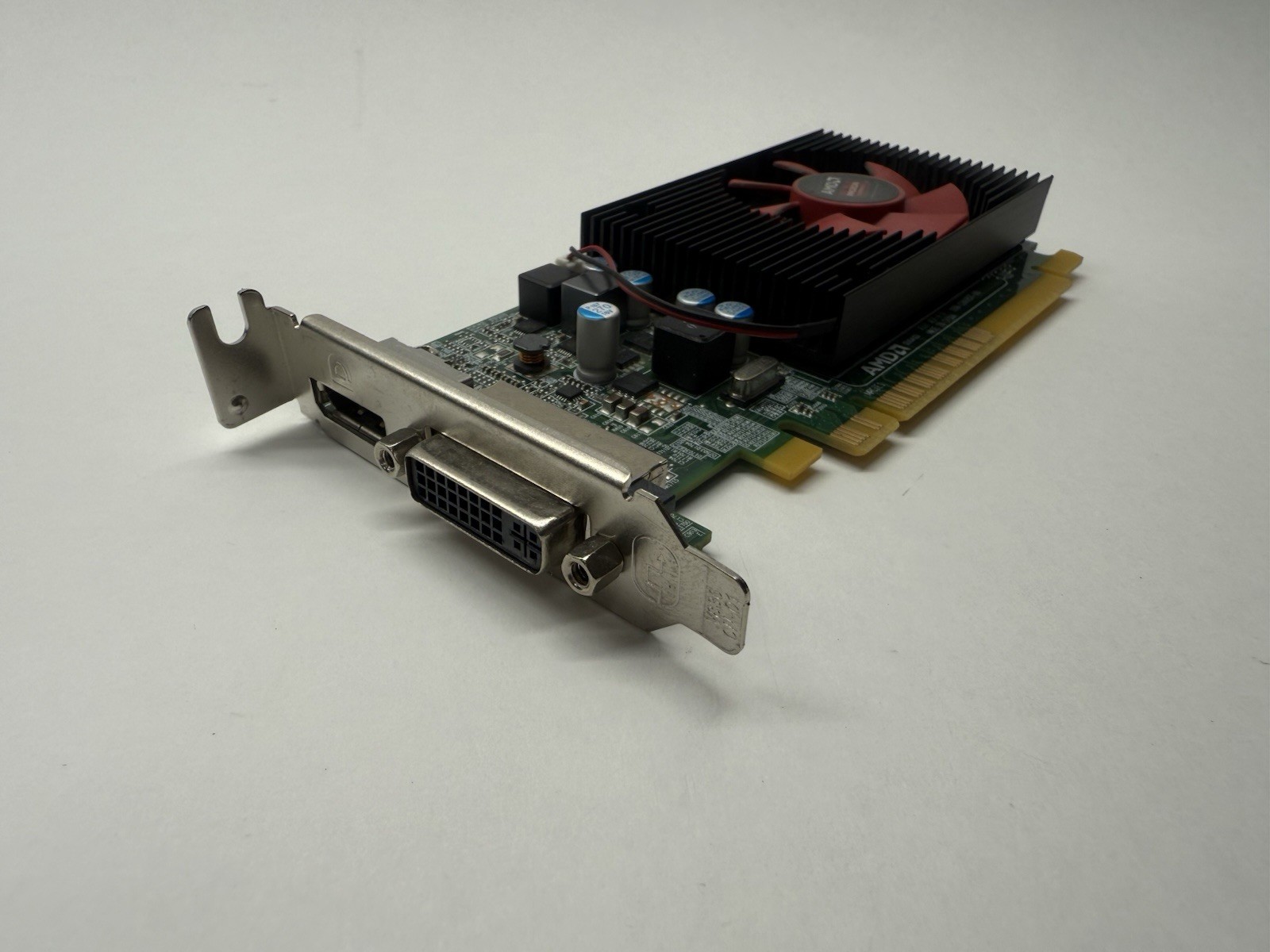 Dell AMD Radeon R5 340 Graphics Card OUGA13 Low Profile