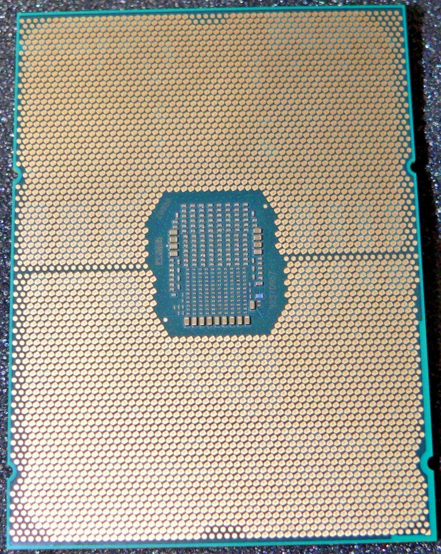 Intel Xeon Silver 4310 SRKXN LGA-4189 2.10GHZ 12 Core 18MB L2 Server Processor
